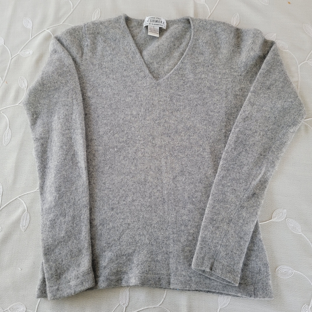 100% cashmere sweater